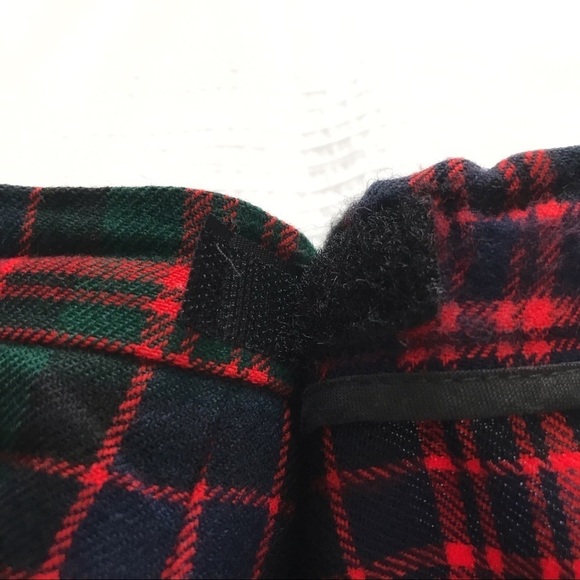 Plaid A-Line Skirt in Red and Black - Picture 10 of 10